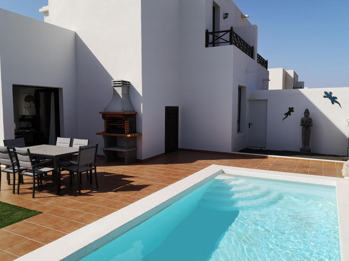 Casa Panadero'S, 3 Bedroom Villa بلايا بلانكا المظهر الخارجي الصورة