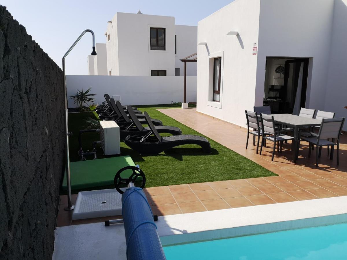 Casa Panadero'S, 3 Bedroom Villa بلايا بلانكا المظهر الخارجي الصورة